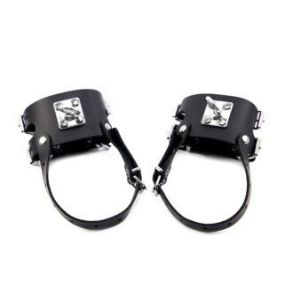 Leather Ankle Restraints with Heavy O-Ring koop je bij Speelgoed voor Volwassenen