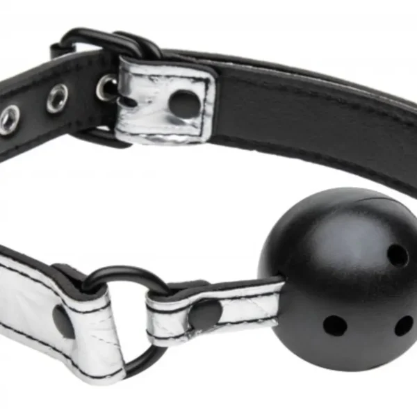 Gagged Breathable Ball Gag van Master Series, GTIN: