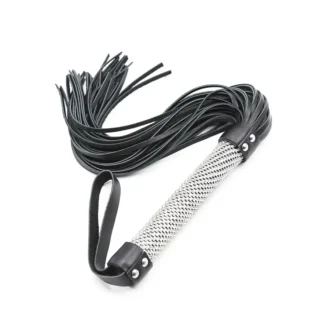 Black Flogger with Rhinestone Handle van Kiotos Leather, GTIN: 8720246445213