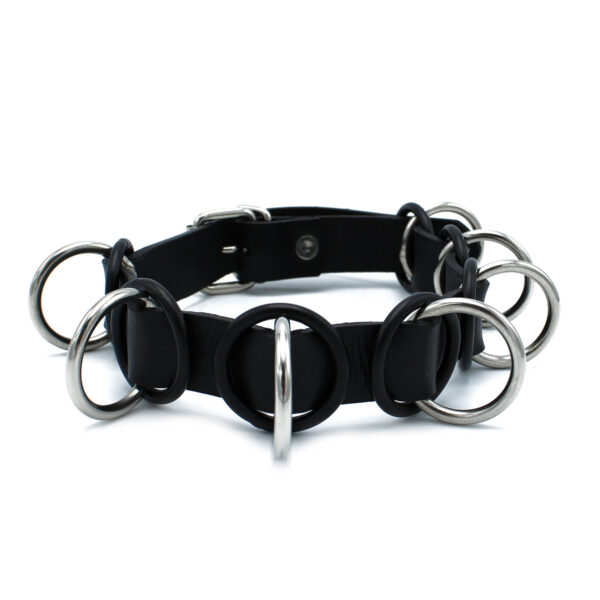 Zwart Leren Halsband met 7 Statement Ringen van Kiotos Leather, GTIN: 8721284280361